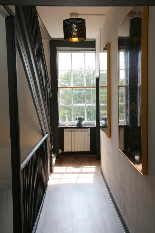 Luxury 3 Bed Apartment In The Heart Of סטמפורד מראה חיצוני תמונה