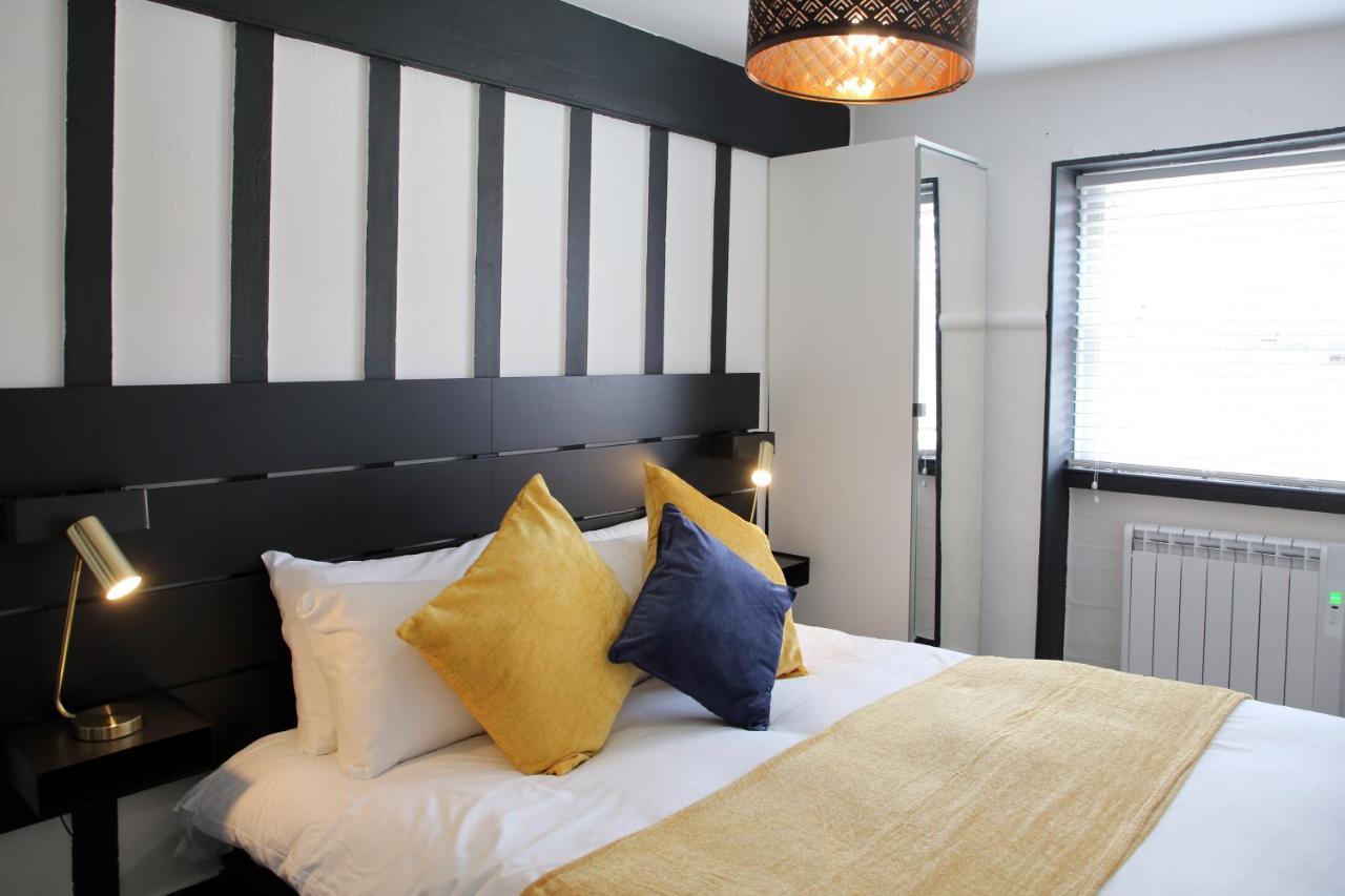 Luxury 3 Bed Apartment In The Heart Of סטמפורד מראה חיצוני תמונה