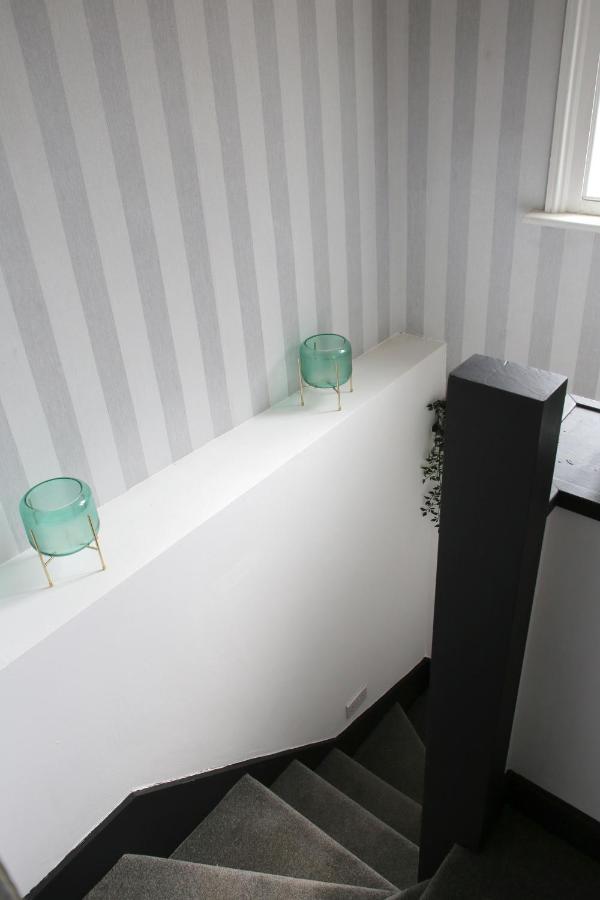 Luxury 3 Bed Apartment In The Heart Of סטמפורד מראה חיצוני תמונה